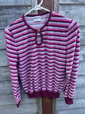 Vintage Pink & Burgundy Striped Keyhole Crewneck Top